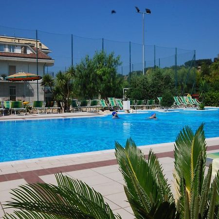 Villaggio Verde Cupra Cupra Marittima Extérieur photo