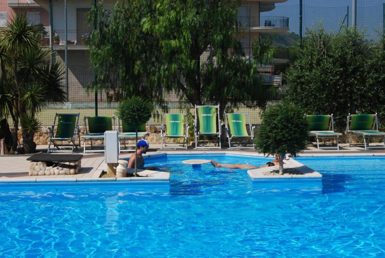 Villaggio Verde Cupra Cupra Marittima Extérieur photo